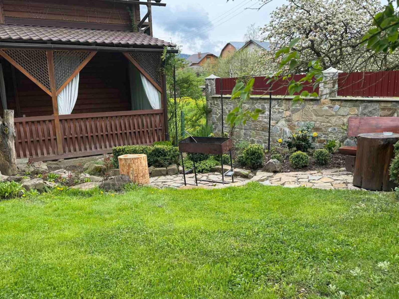 Затишок В Карпатах Villa สลาฟสเก ภายนอก รูปภาพ